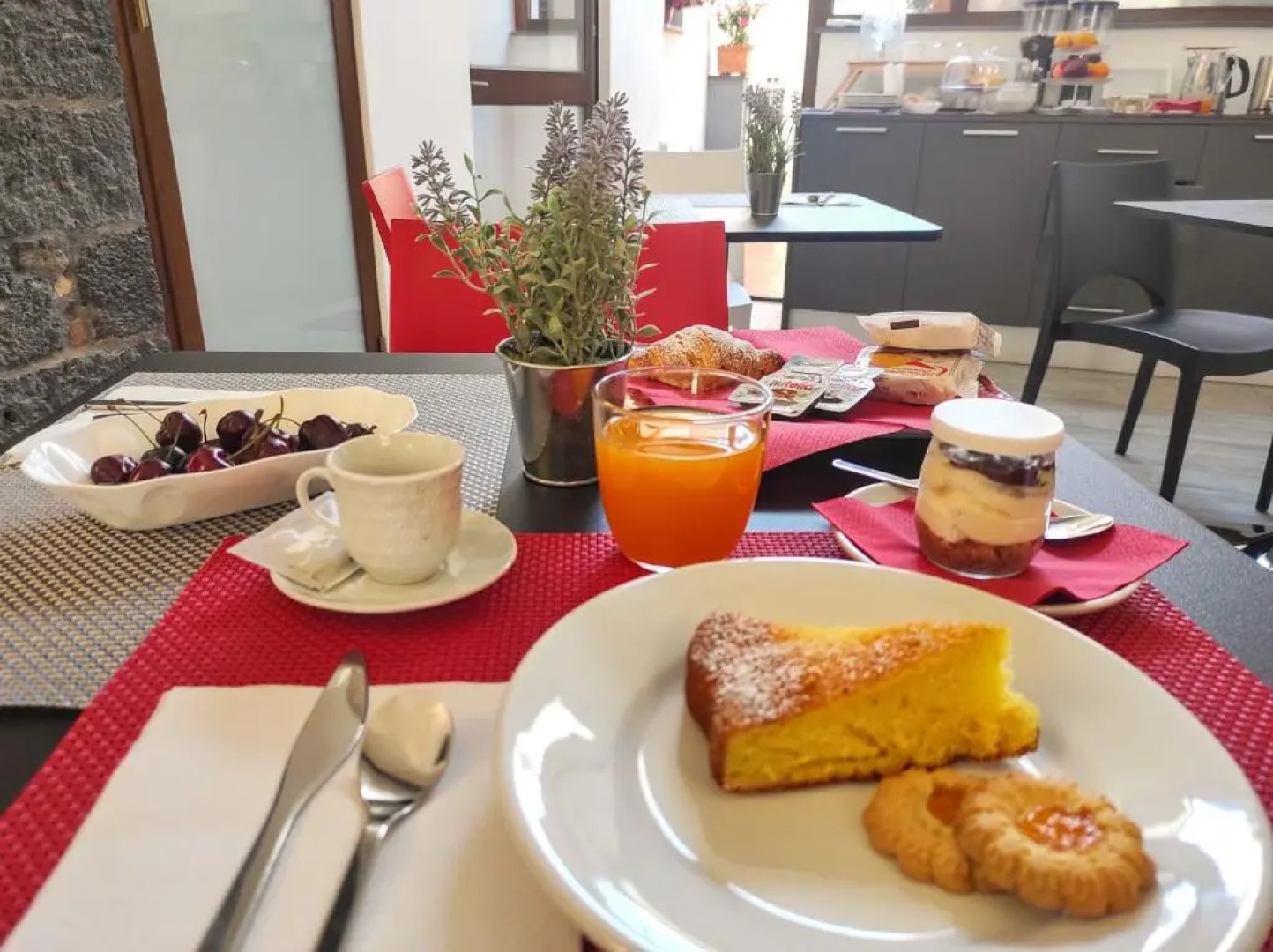 La Vie Fuille Bed And Breakfast