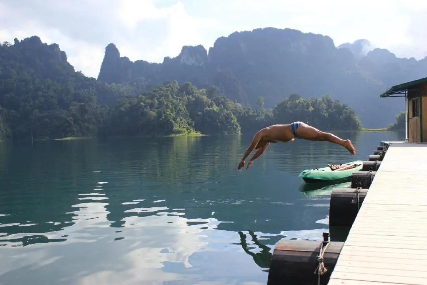 Khao Sok River Home Resort