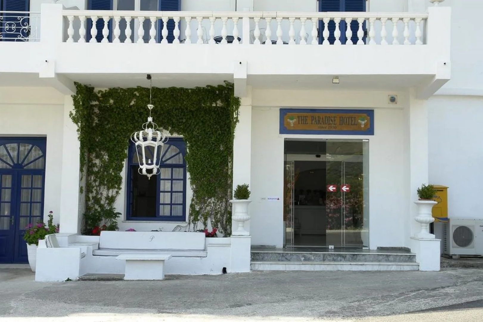 Paradise Art Hotel