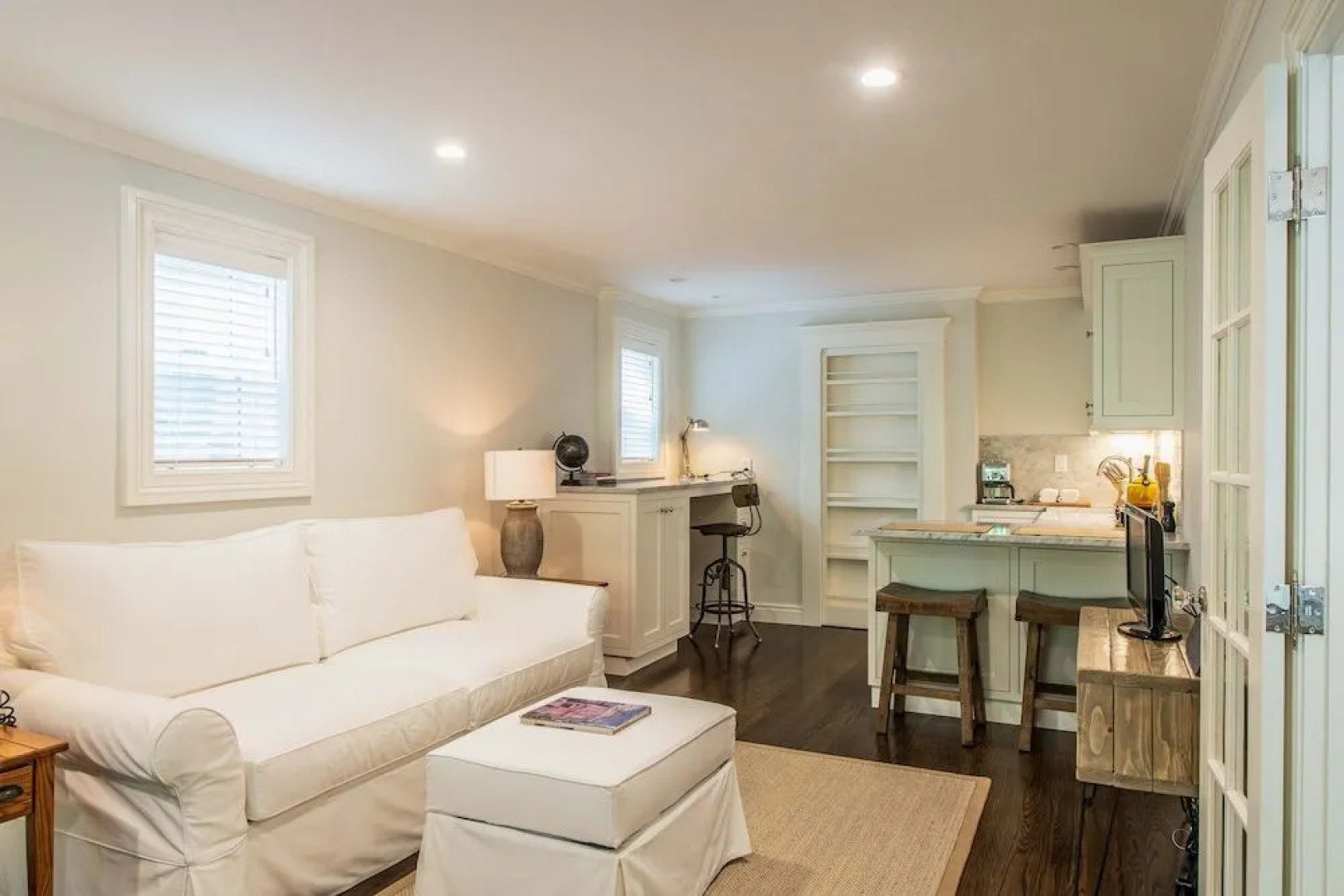 Updated and Modern Alameda 1 Bedroom