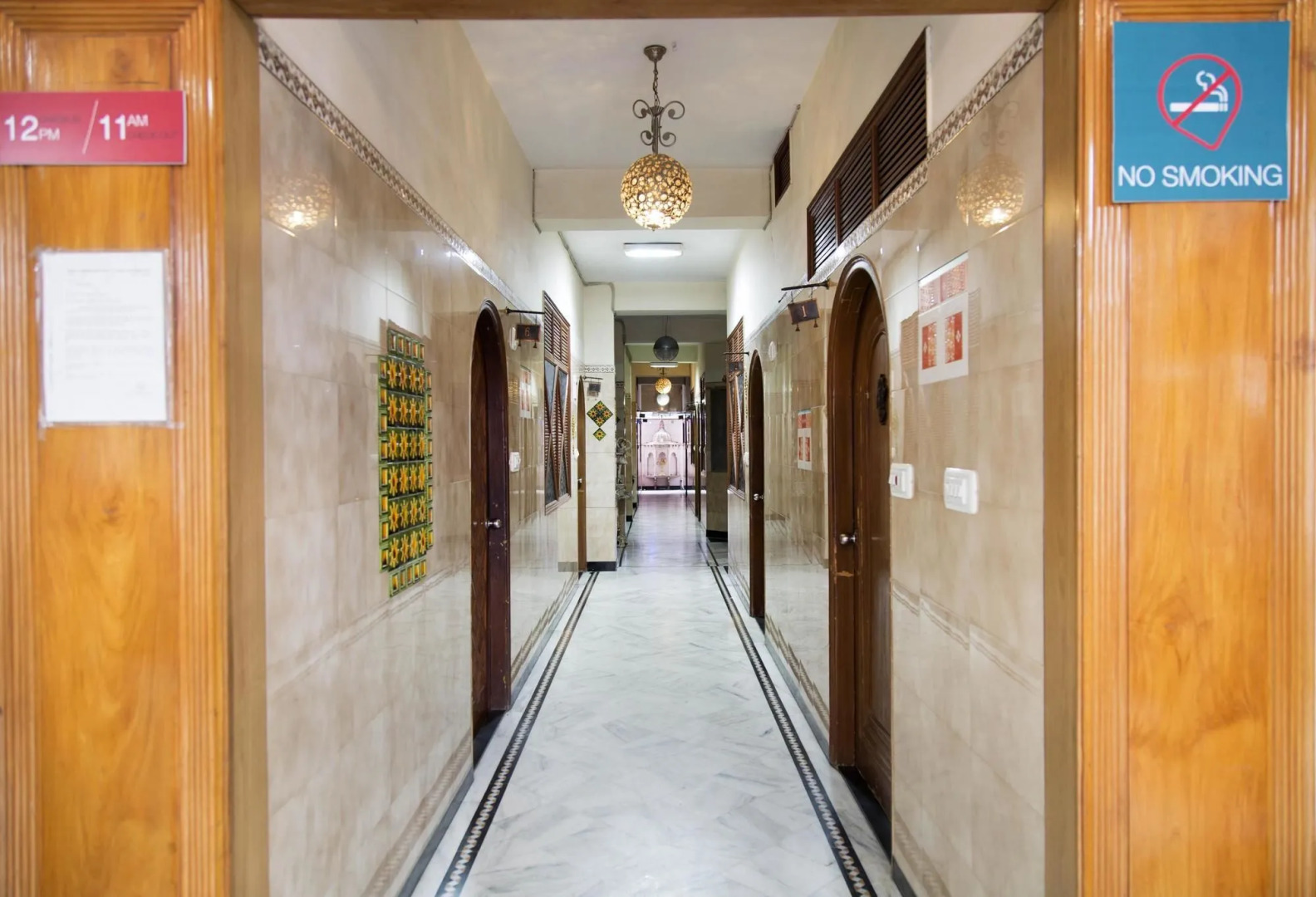 OYO 1322 Hotel Galaxy