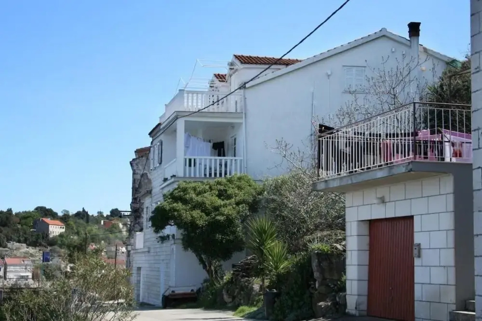 Ivo - 20m From the sea - A2