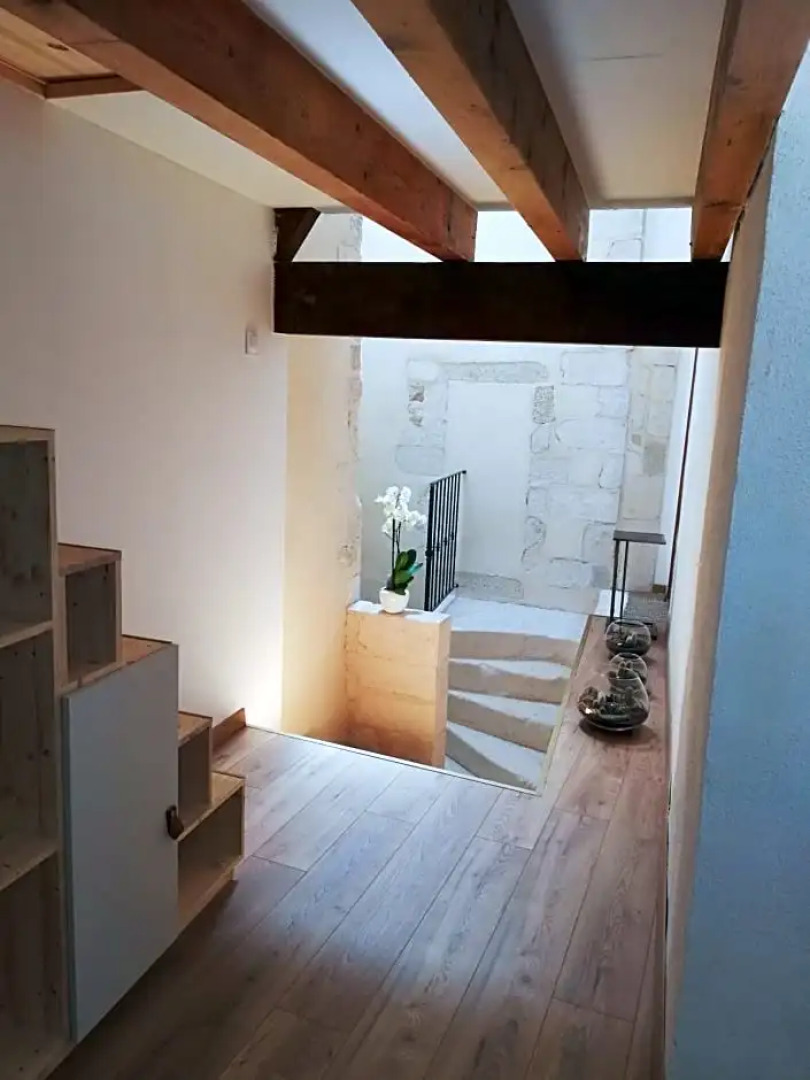 Les Greniers Du Château