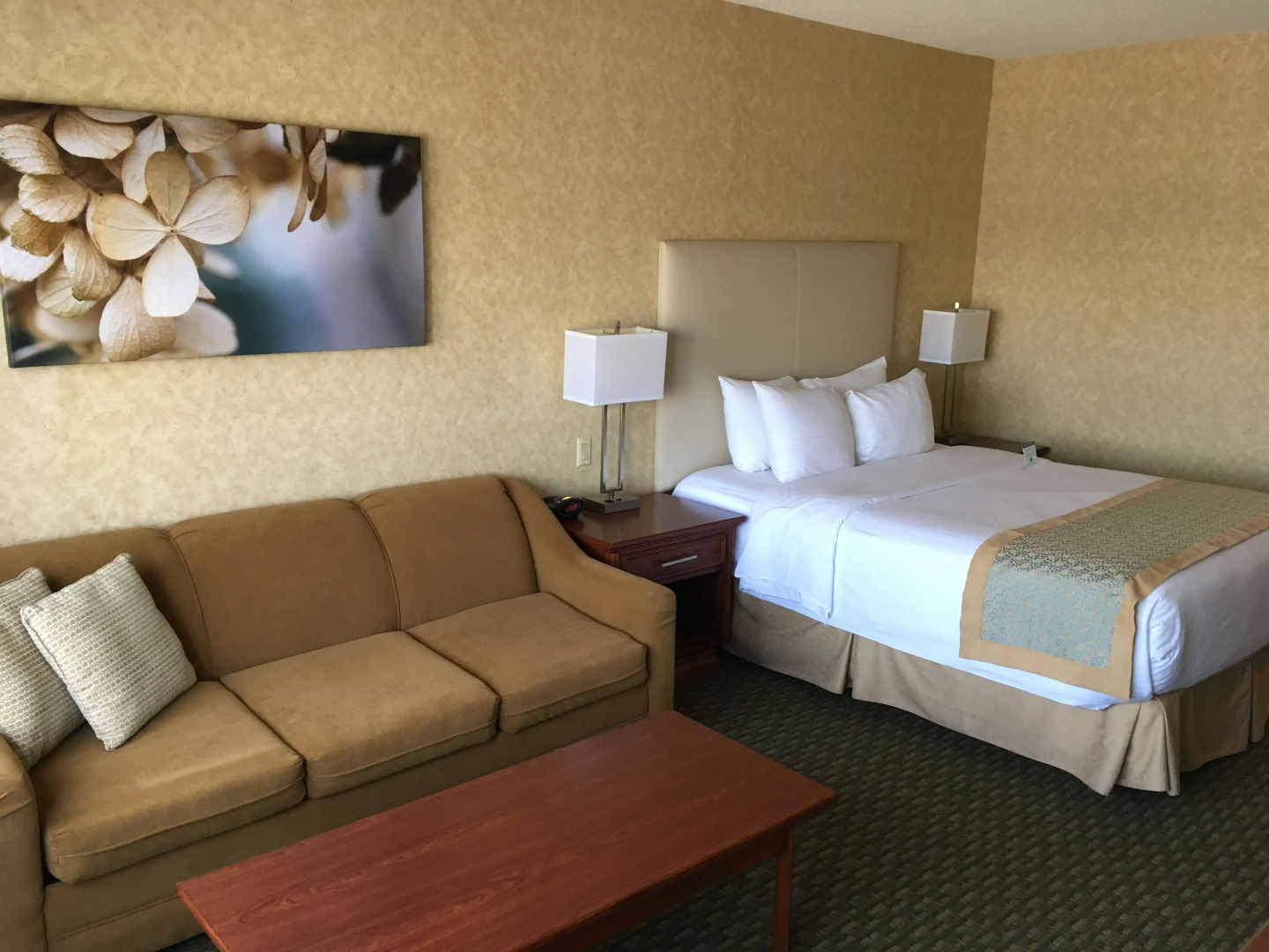 Best Western Voyageur Place Hotel