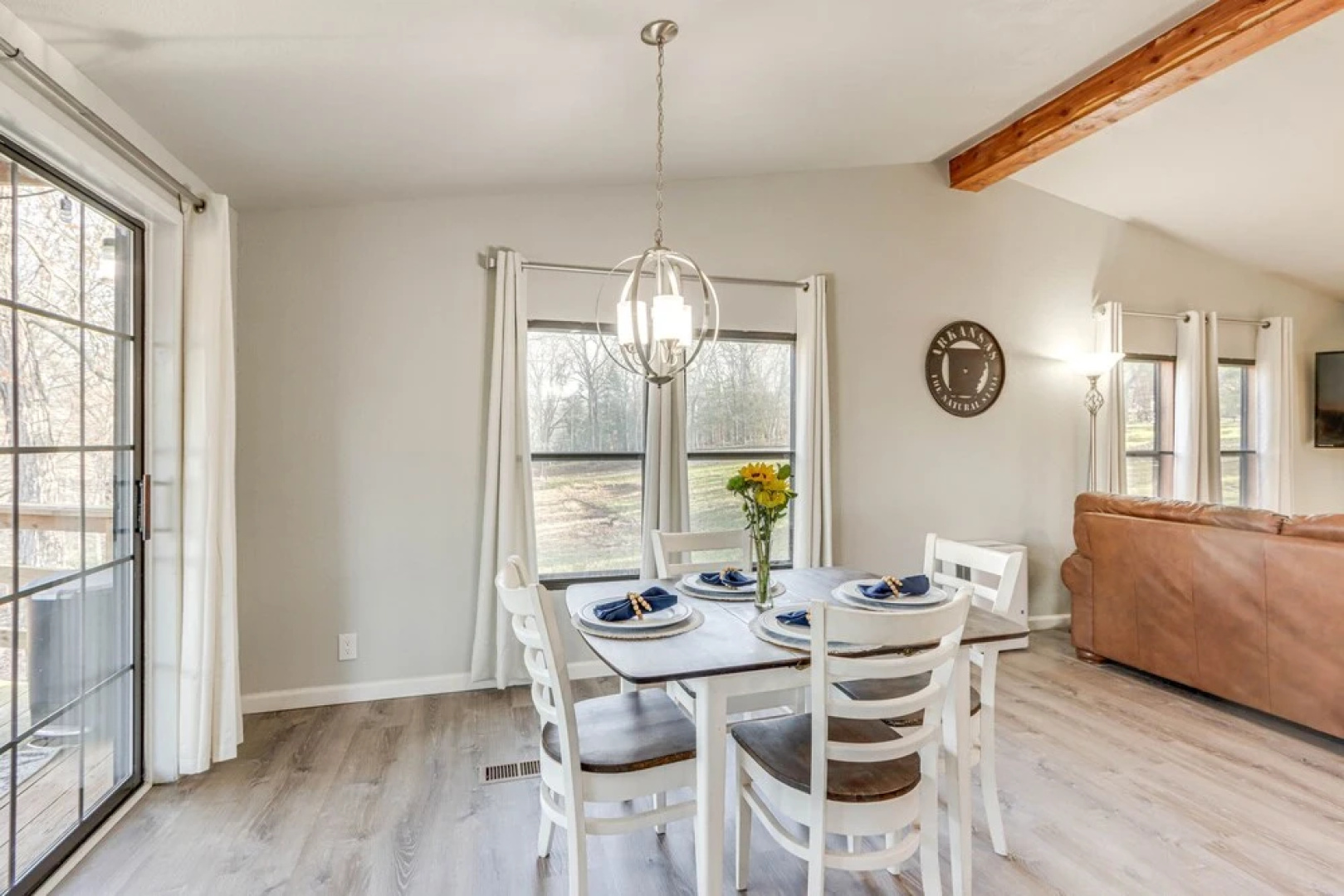 Lakefront Rogers Retreat w/ Grill & Spacious Deck