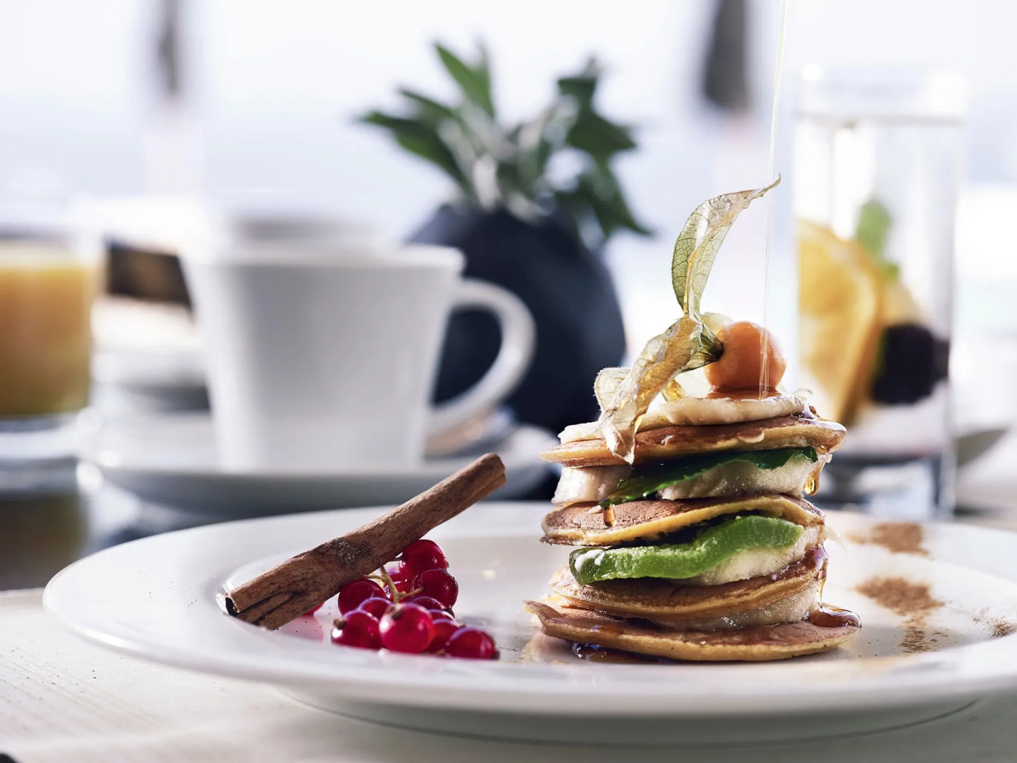 Santo Pure Oia Suites and Villas