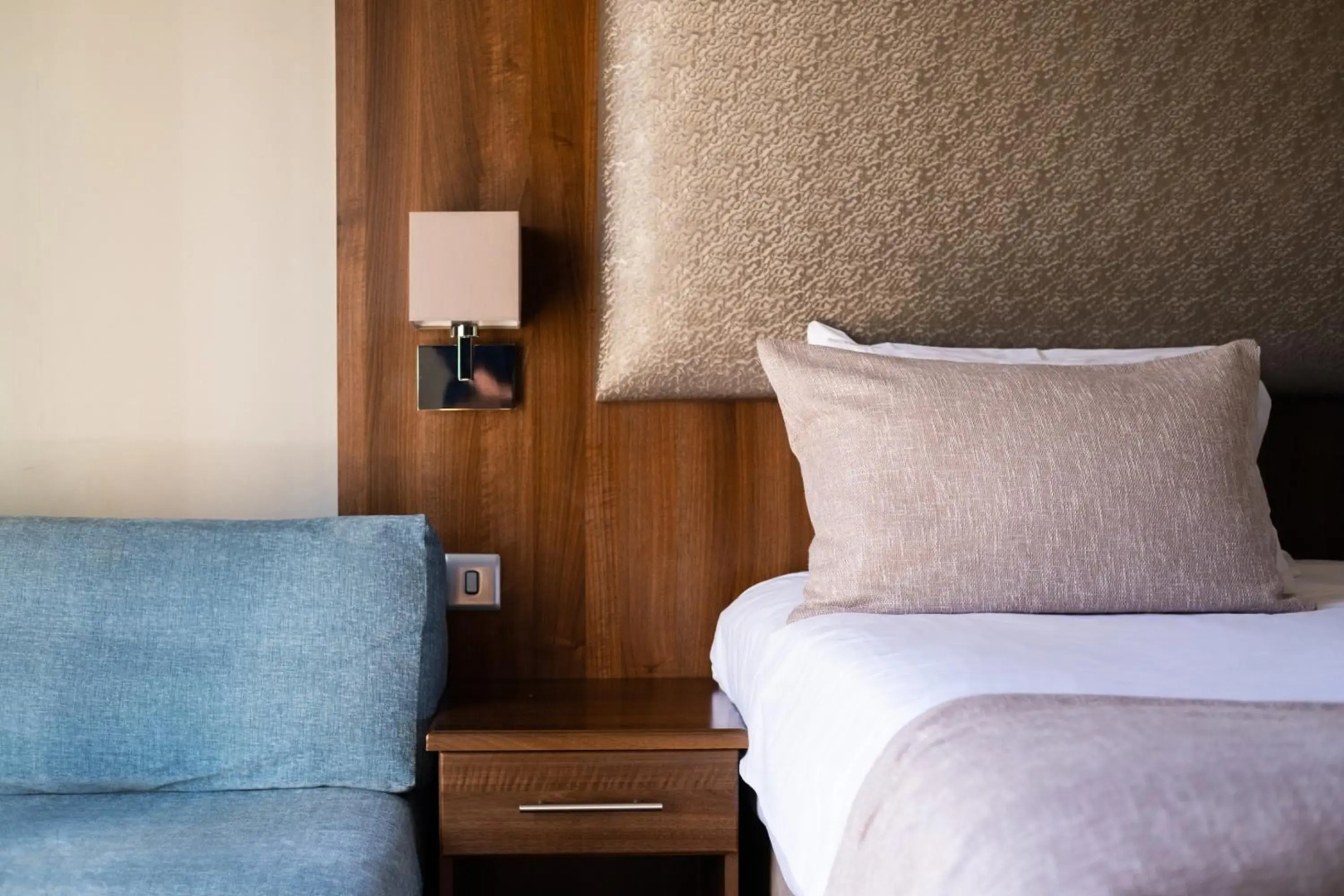 Inn Naples Airport