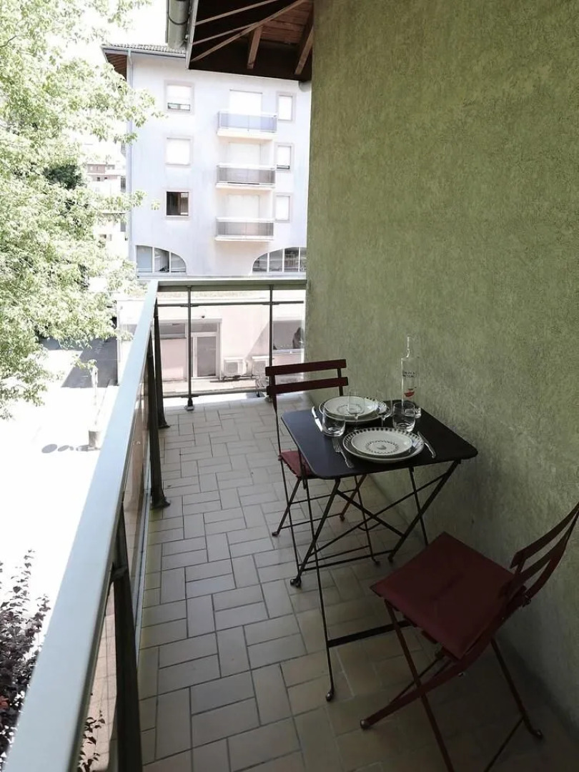 Duplex w/garage near lake and Annecy downtown