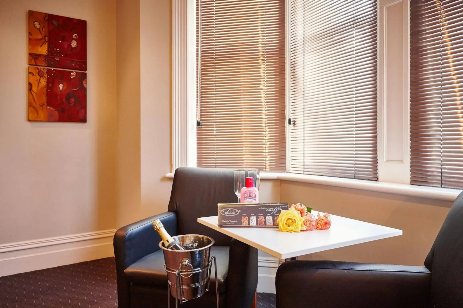 Auldington Hotel