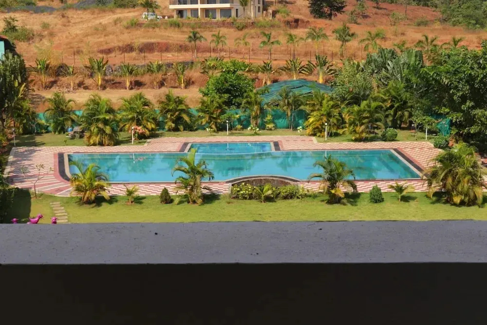 Yog Resort