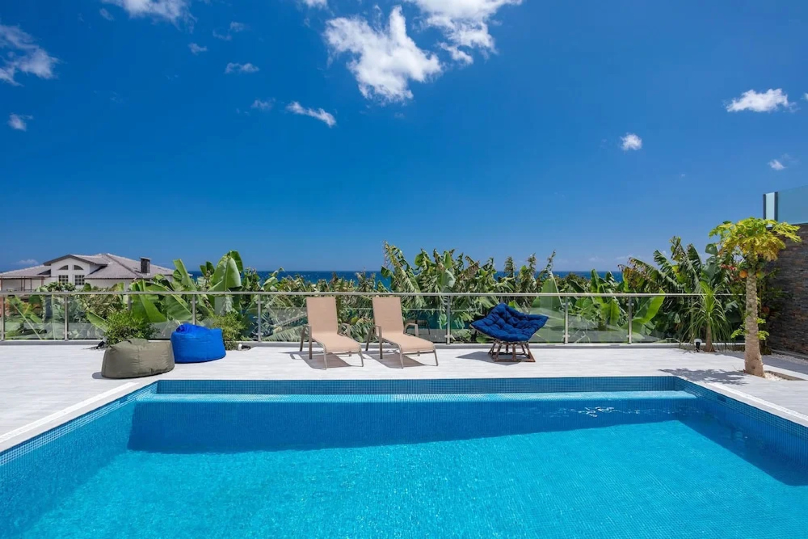 Casa Costa do Sol by MHM