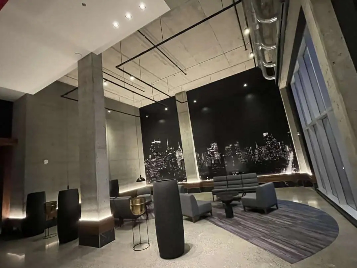 Grand Times Hotel Sherbrooke