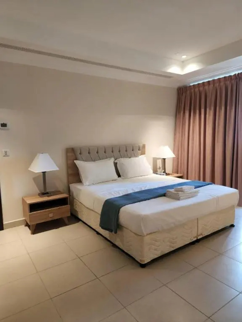 Lovely One Bedroom Apartment Porto Arabia, The Pearl Qatar