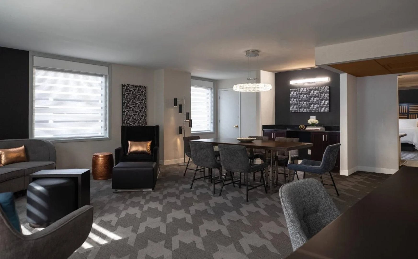 Renaissance Des Moines Savery Hotel