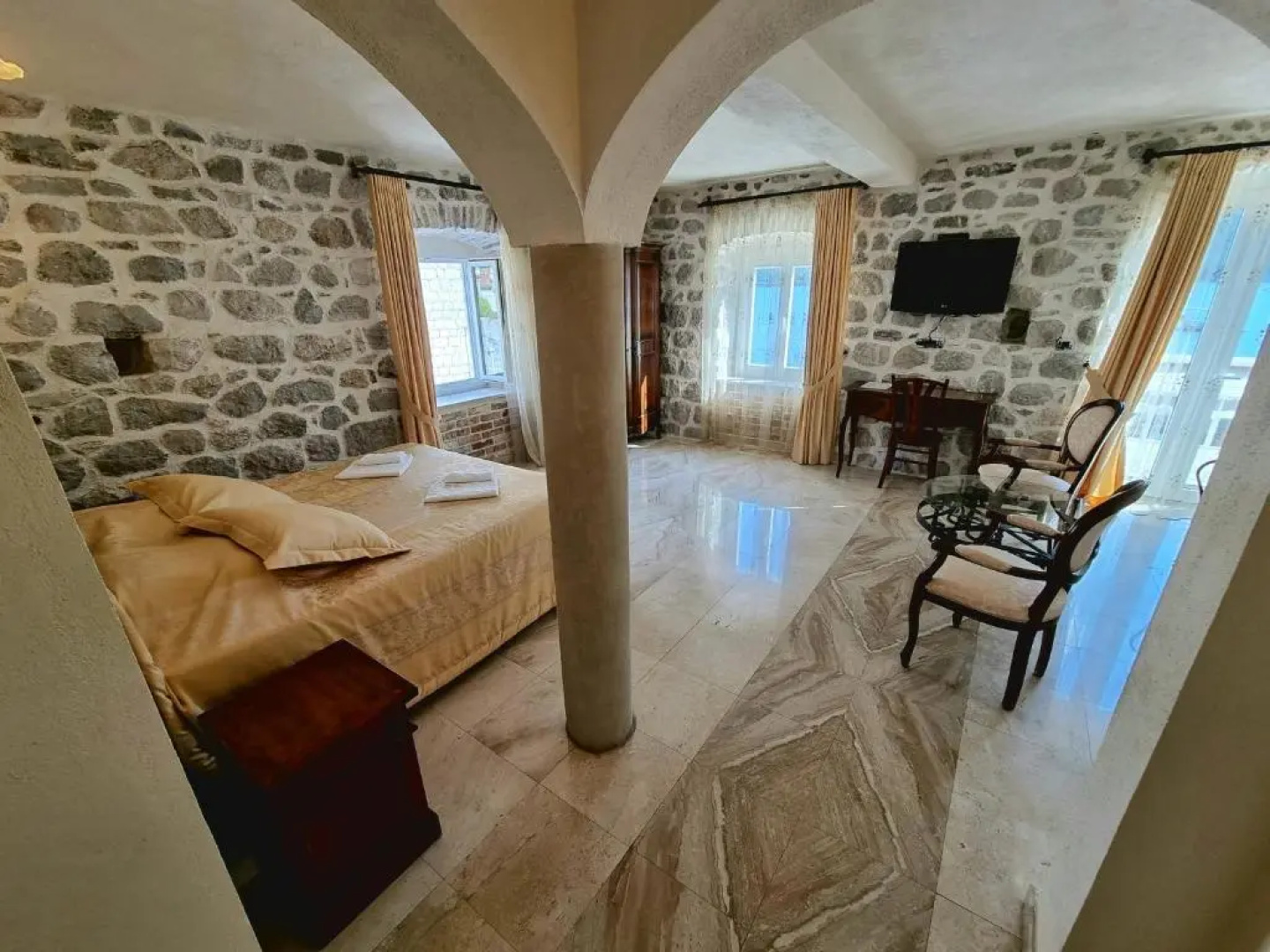 Palace Jelena Rooms