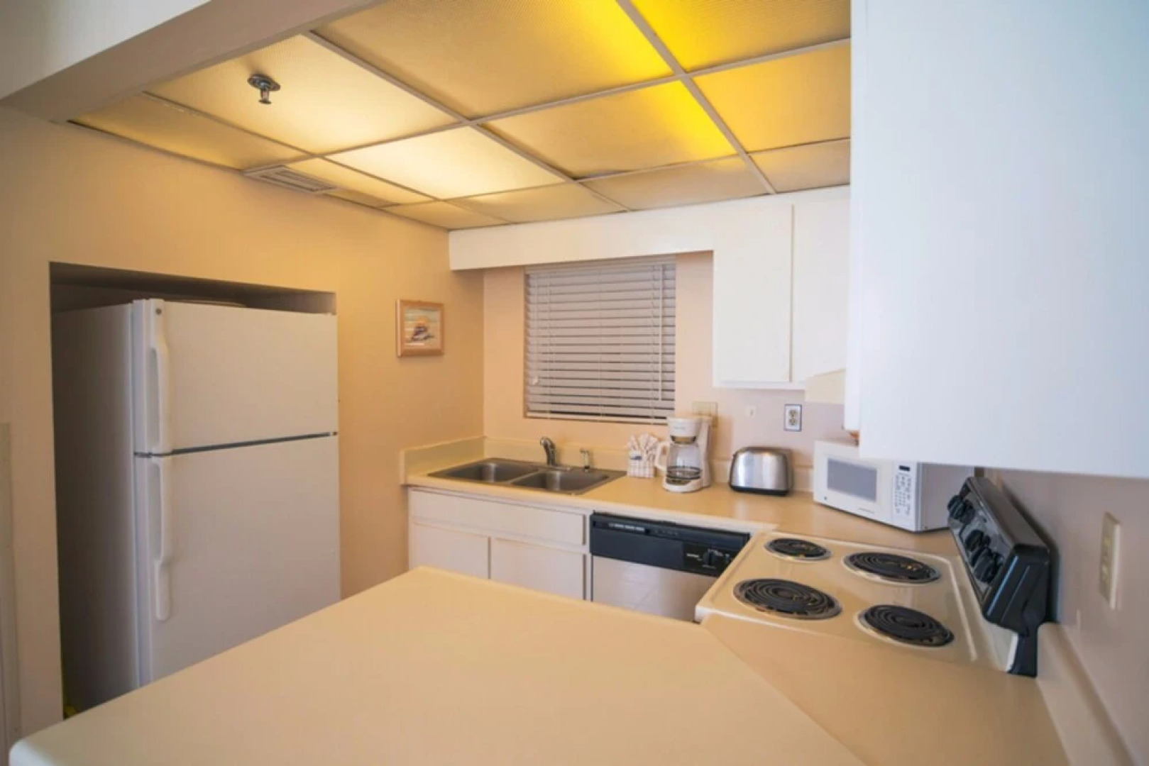 Sunbird Suites by Royal American Beach Getaways