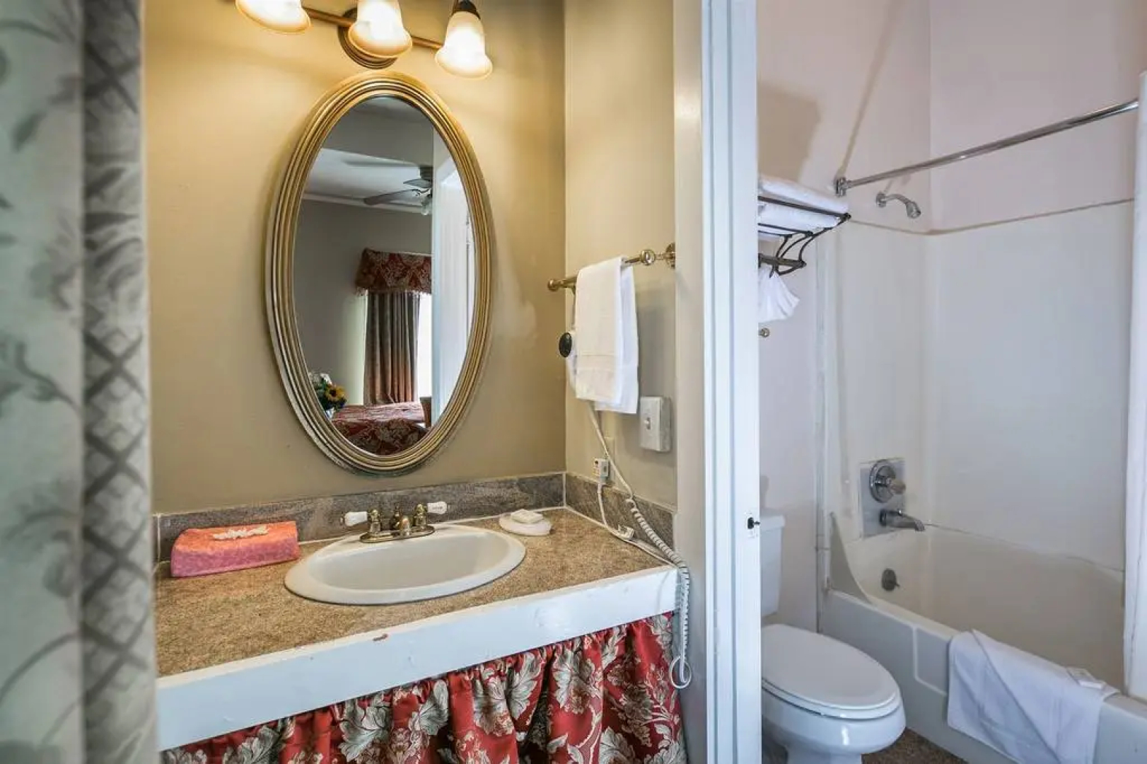 Rose Garden Inn