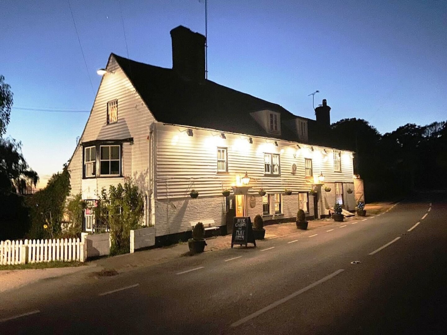 The White Hart