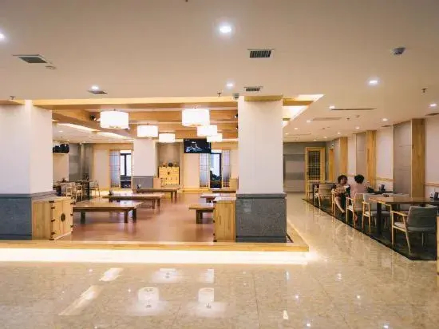 Yinpu Hostel (Yanji Changbai Road)