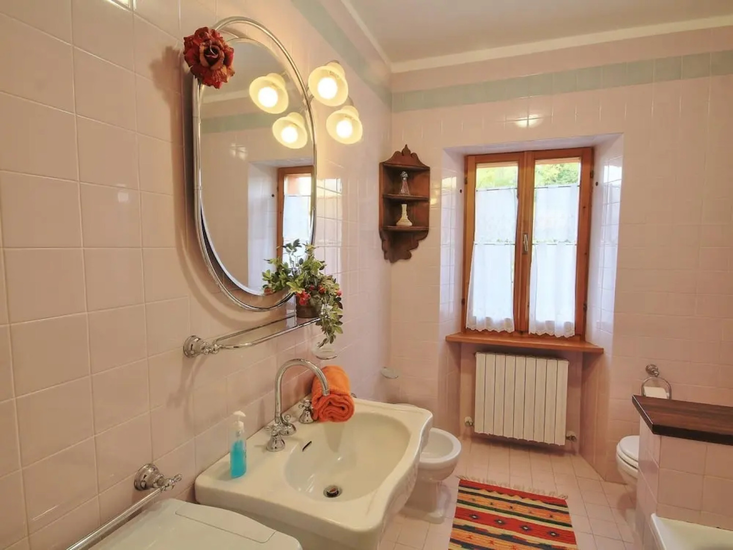 Belvilla by OYO Villa Artisti