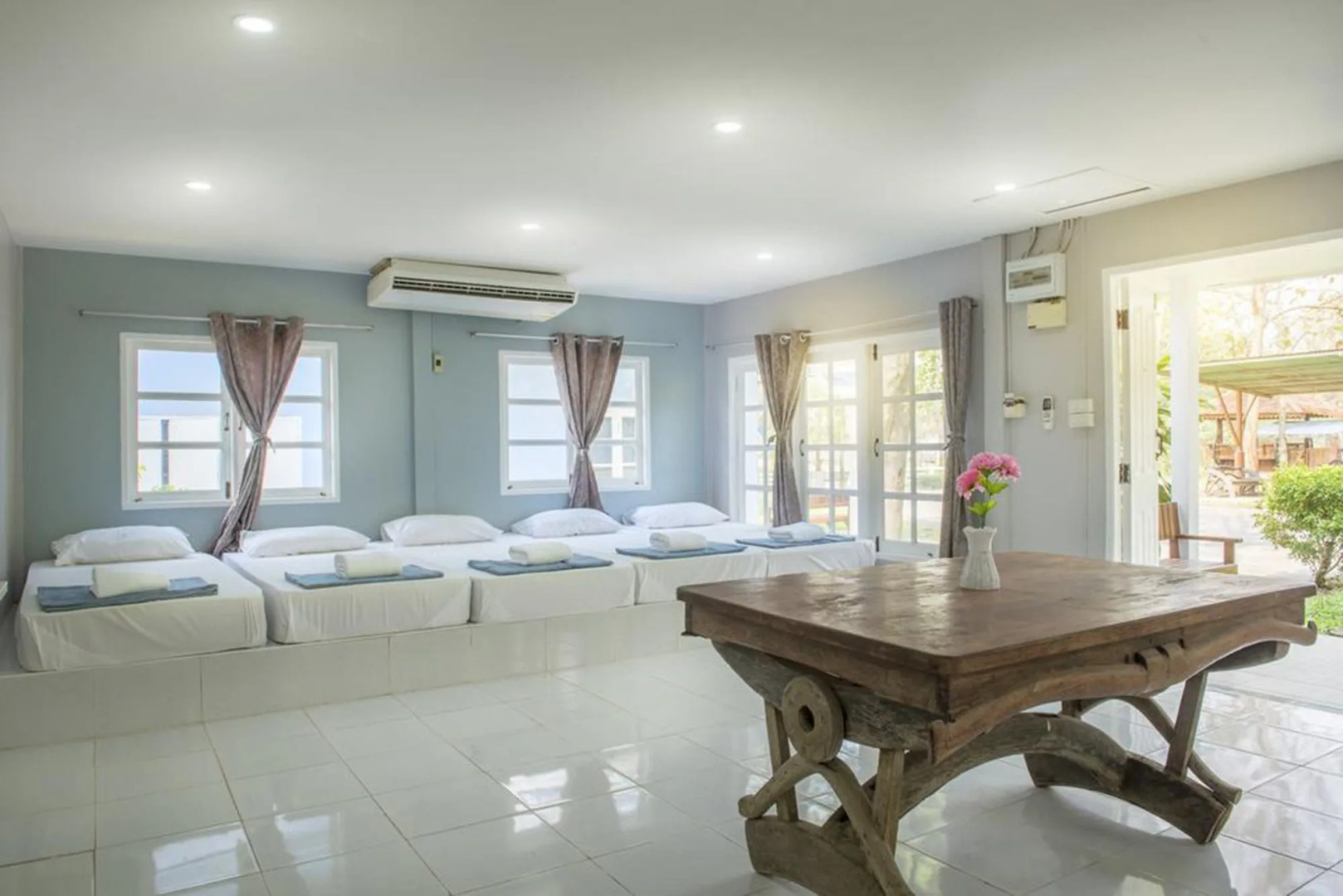 Ivy Cottage by Qiu Hotel