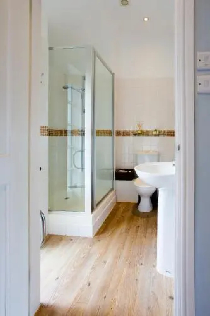 The Kings Arms Guest House  Restaurant