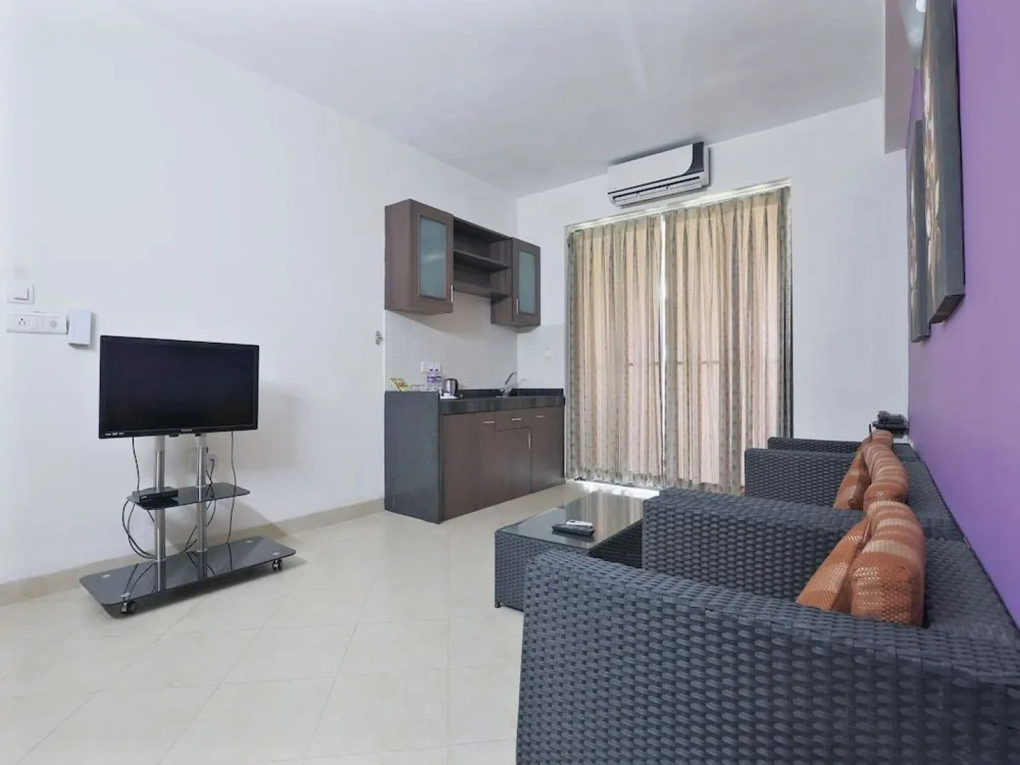 OYO 3305 Royale Assagao