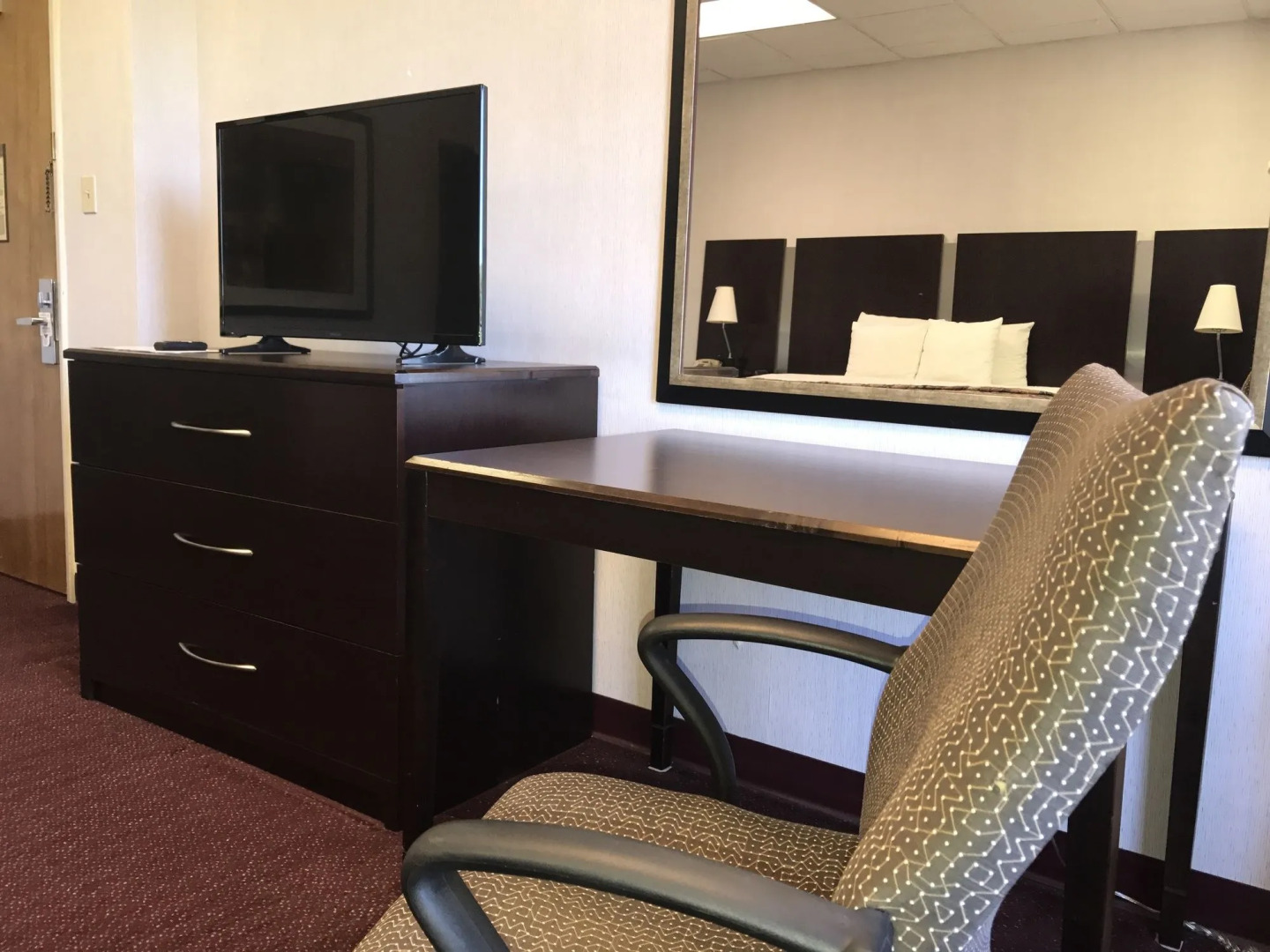 Knights Inn Longview