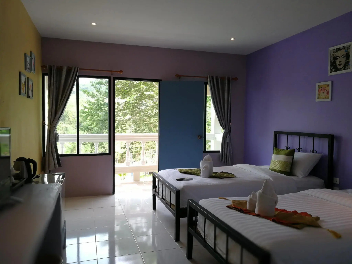 Stamp Hills Resort & Restaurant