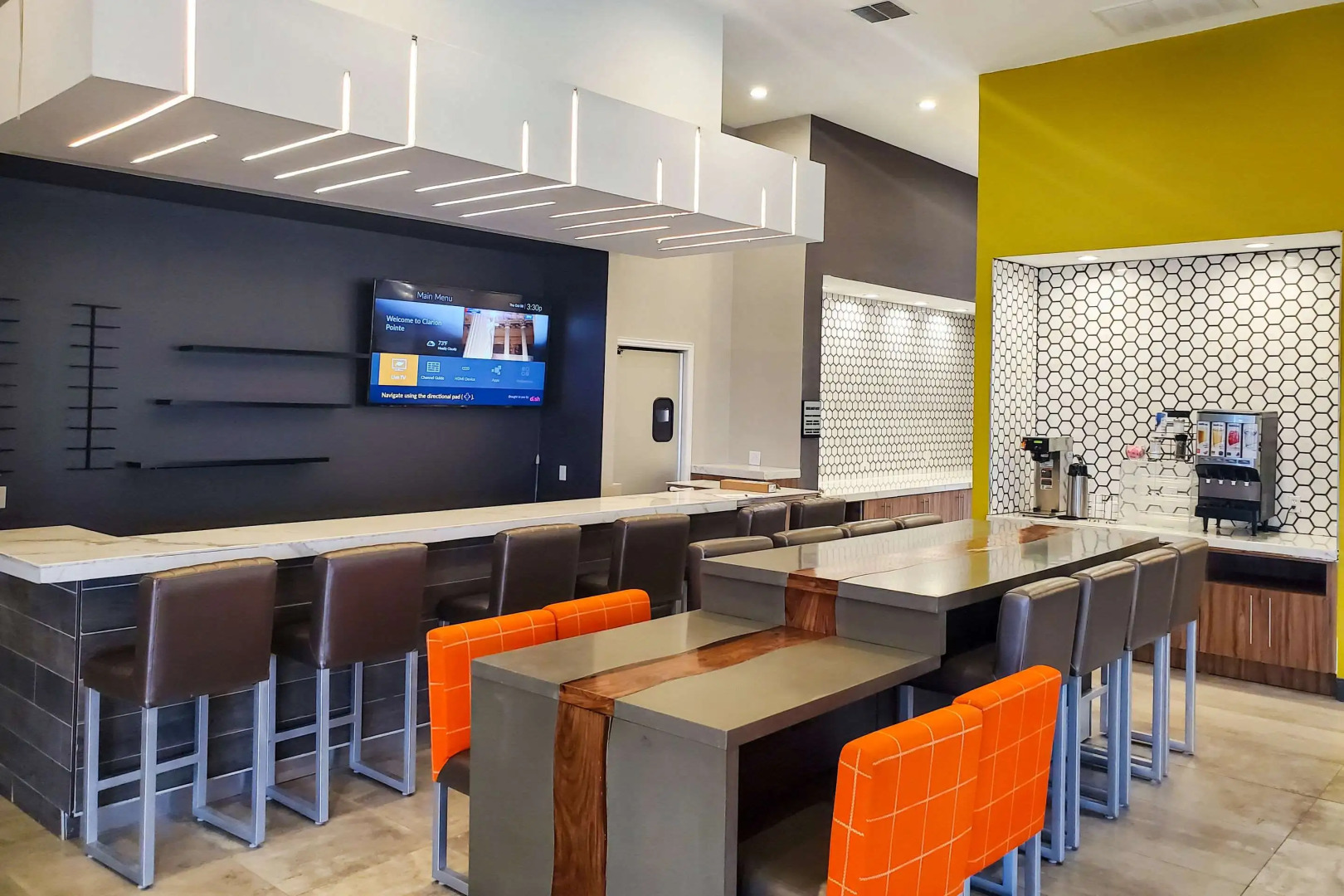 Clarion Pointe Marshall