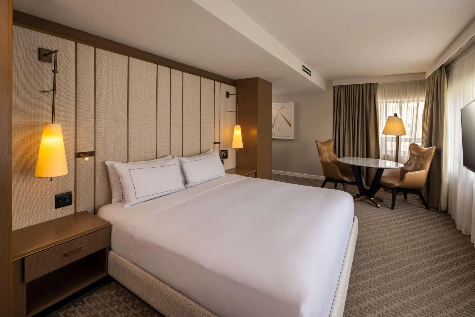 The Statler Dallas Curio Collection By Hilton