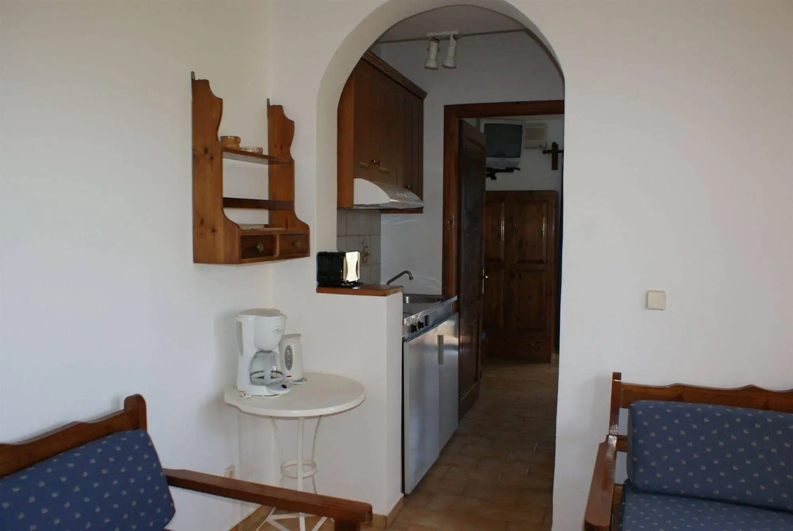 Sunny Suites