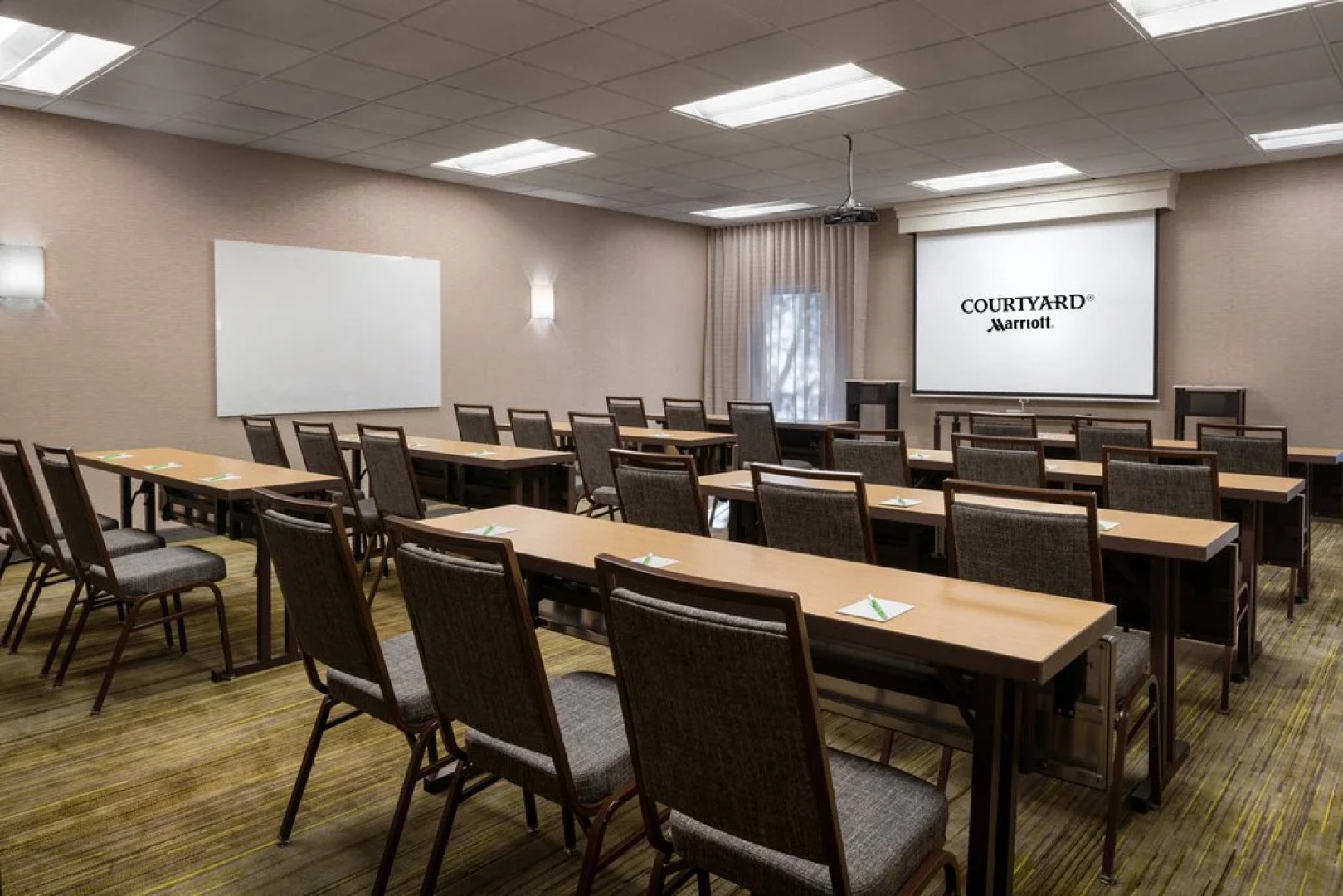 Sonesta Select Camarillo