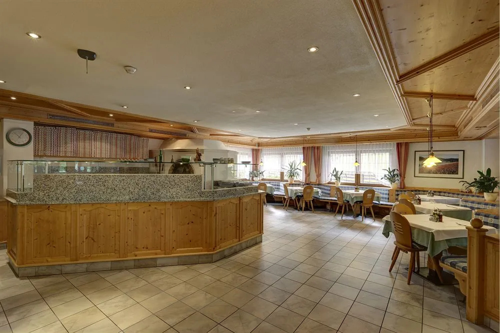 Ahrner Wirt Apartments