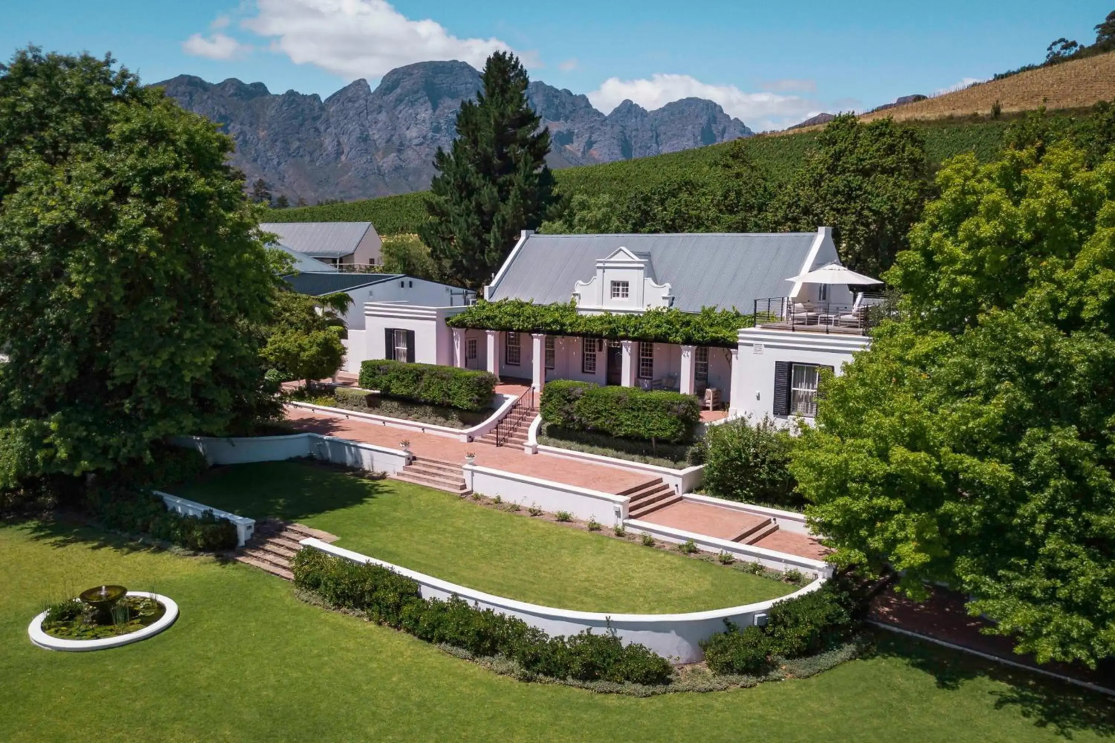 Mont Rochelle Hotel & Vineyard