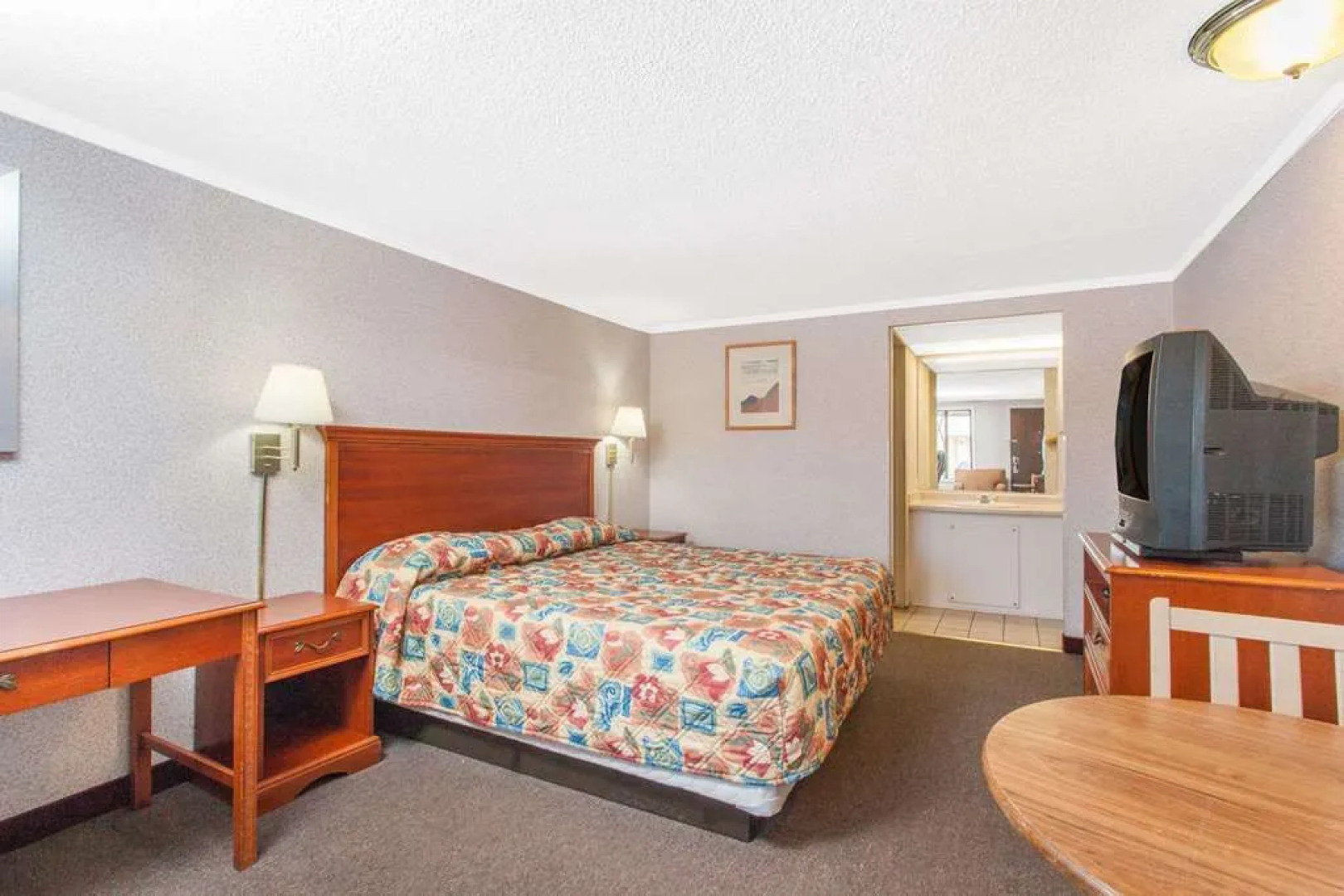 Knights Inn Toledo West