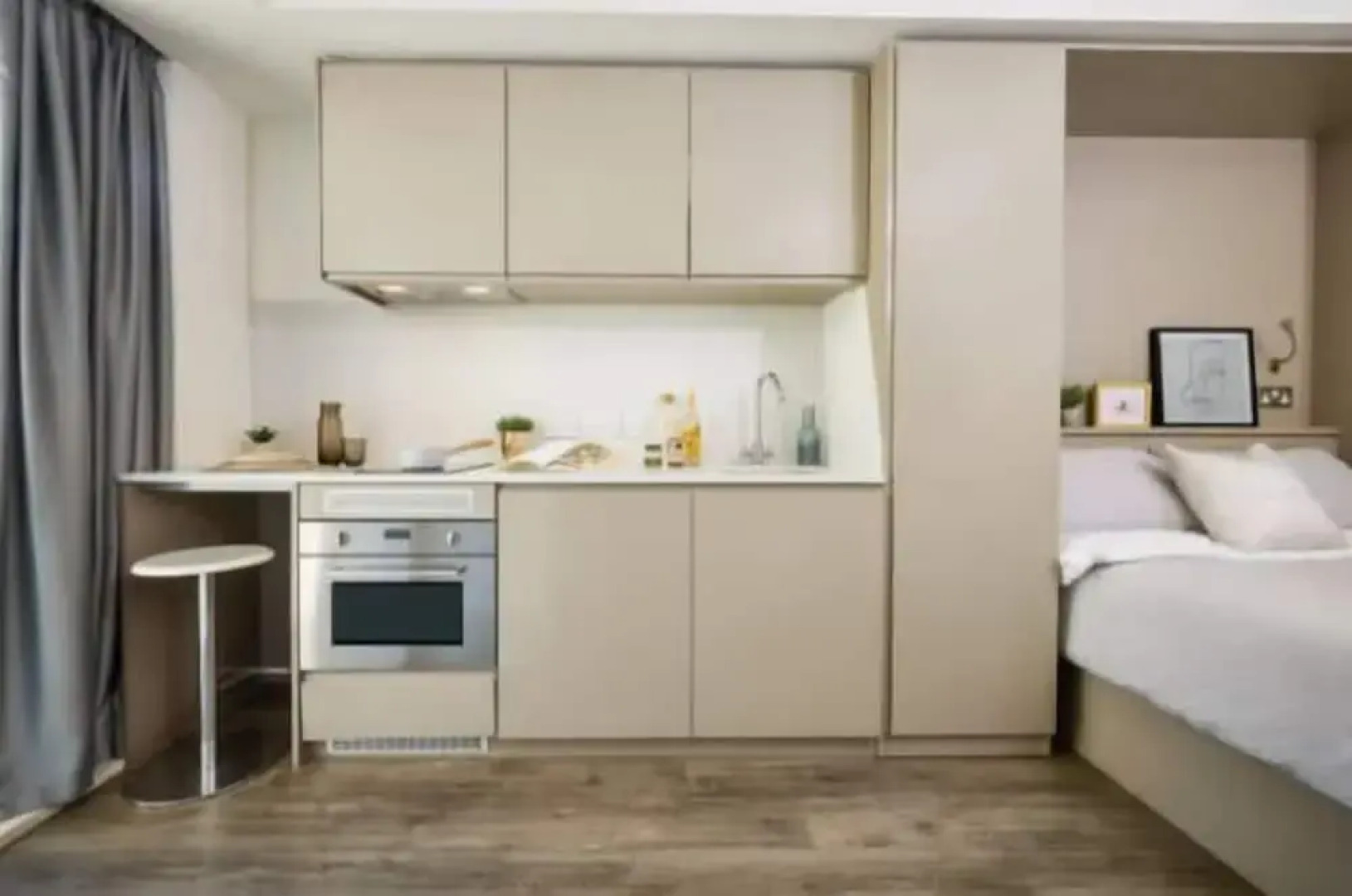 Vita Student Studio Telephone House