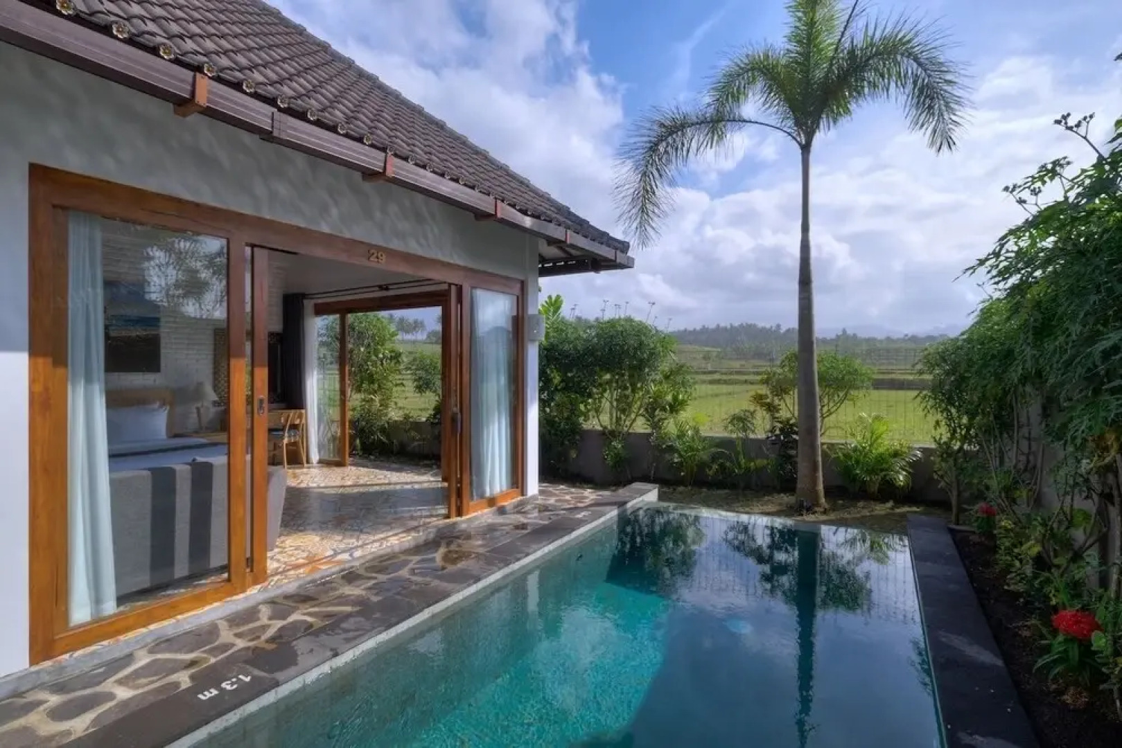 Wide Sands Beach Retreat