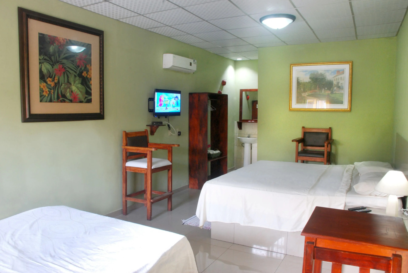 Big Daddy's Beach Club and Hotel