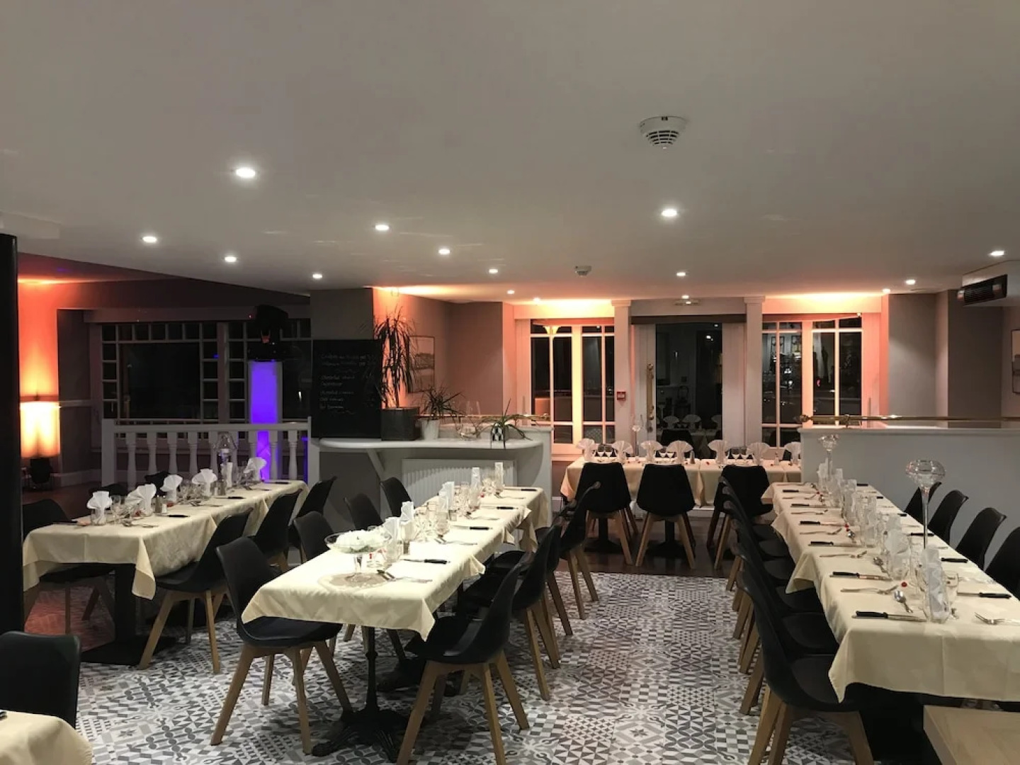 Hôtel Restaurant Le Bourgogne