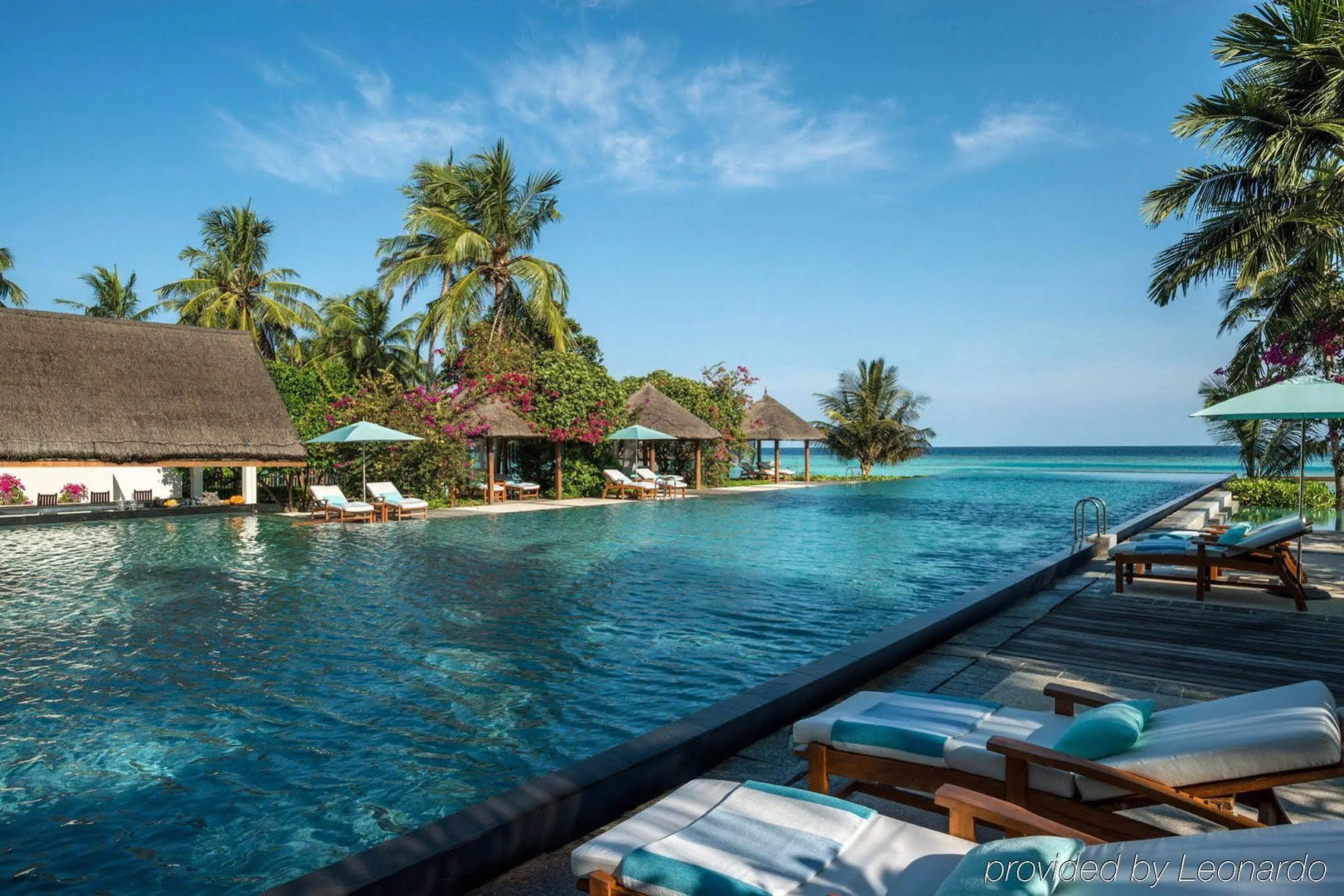 Four Seasons Resort  Maldives at Landaa Giraavaru