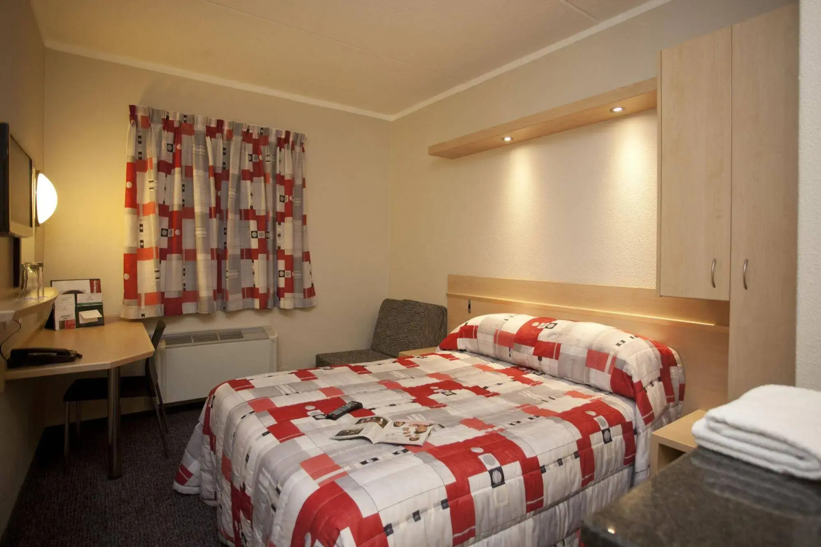 Road Lodge Carnival City