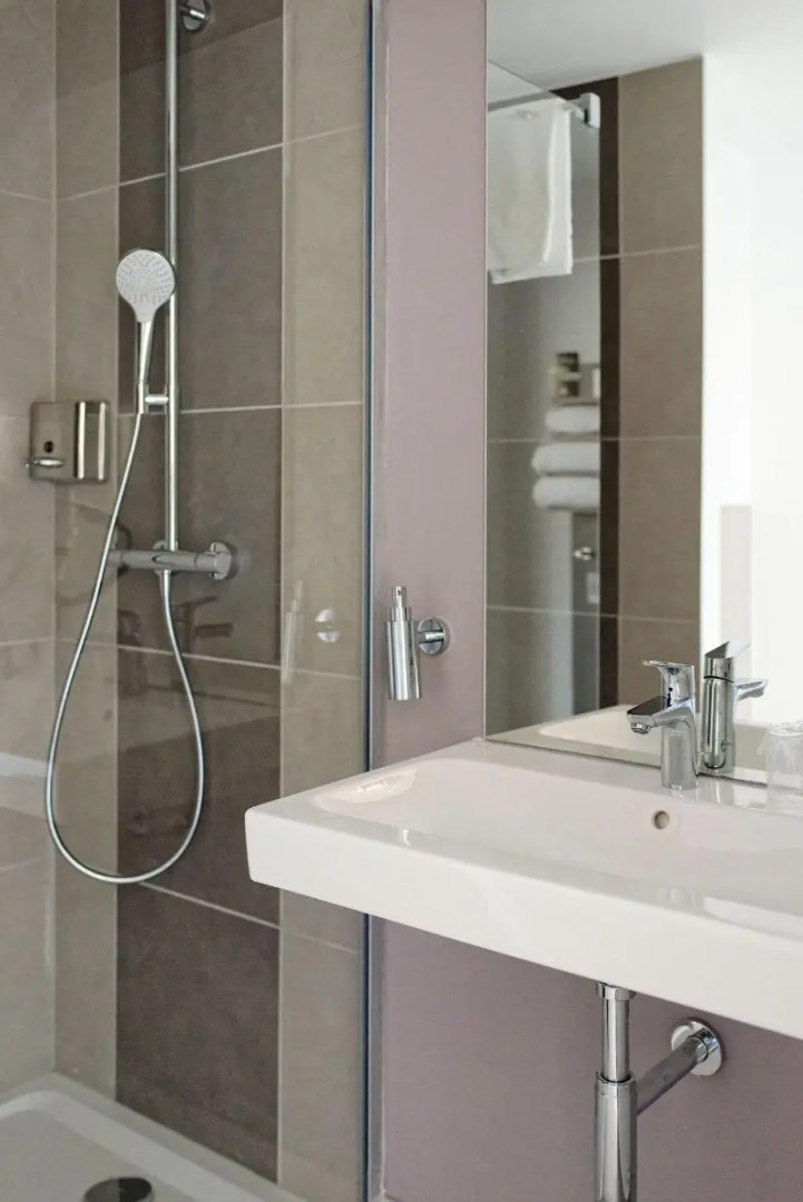 Hôtel Akena Besançon