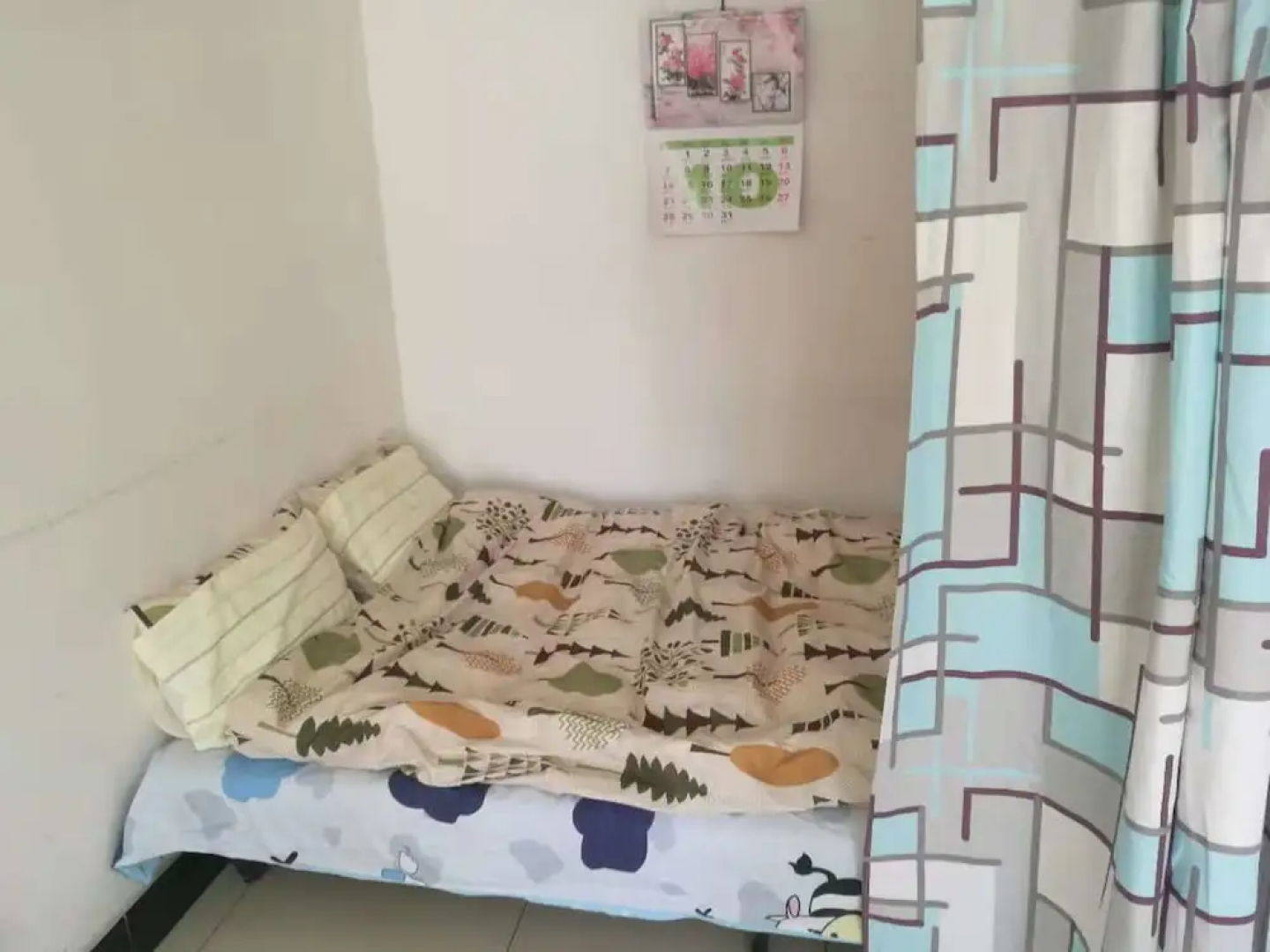 Golden guesthouse