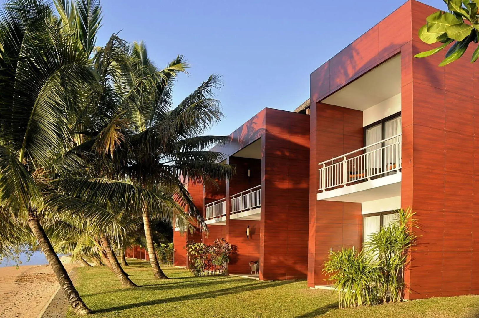 Mantis Soanambo Hotel and Spa