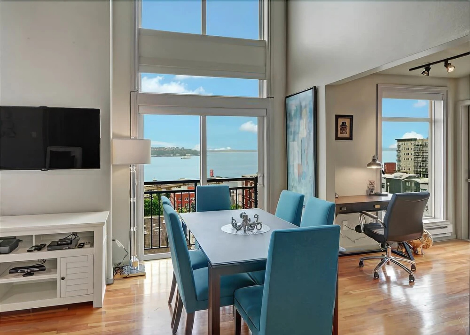 Belltown Court Water View Penthouse - Two Bedroom Apartment