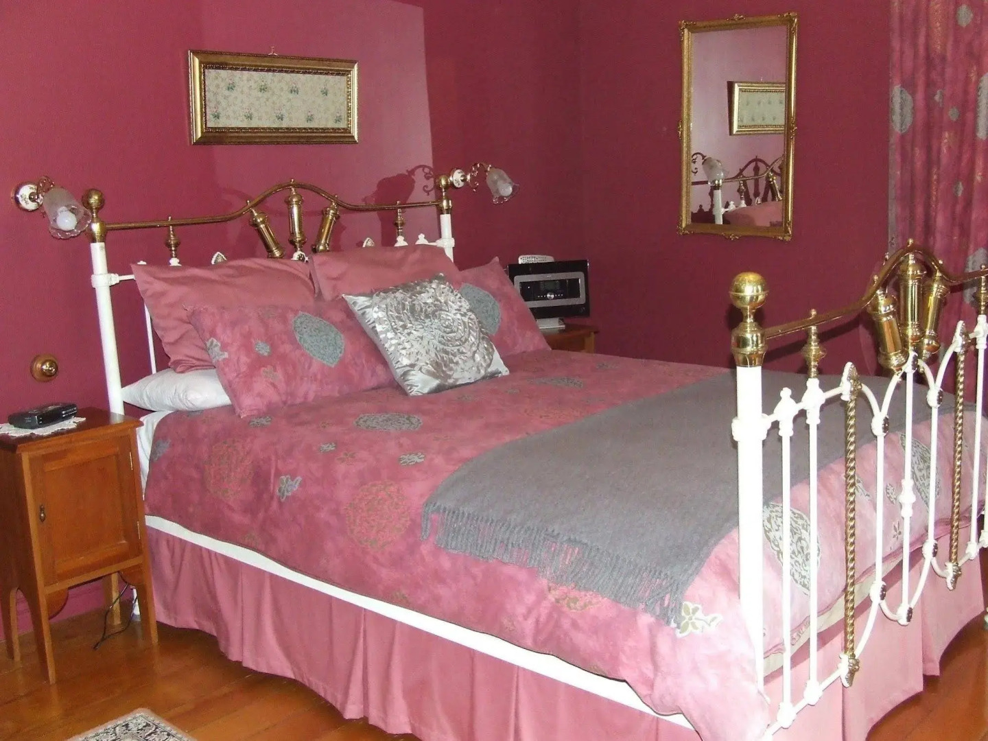 Tairoa Lodge & Cottage