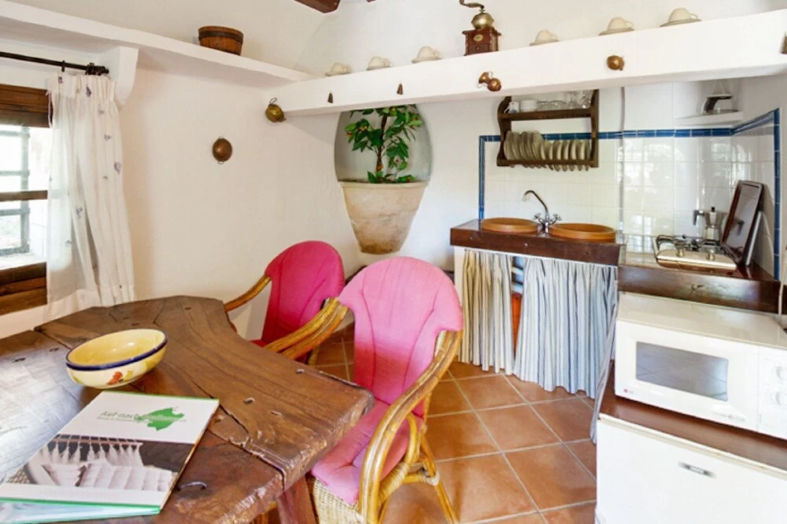 Apartment With one Bedroom in Petra, With Pool Access, Enclosed Garden