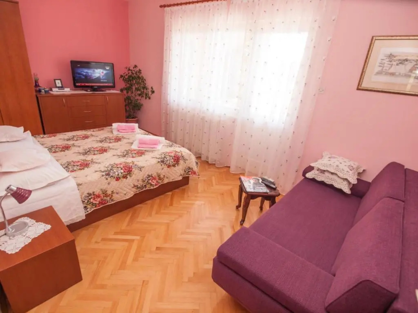 Apartments Roza