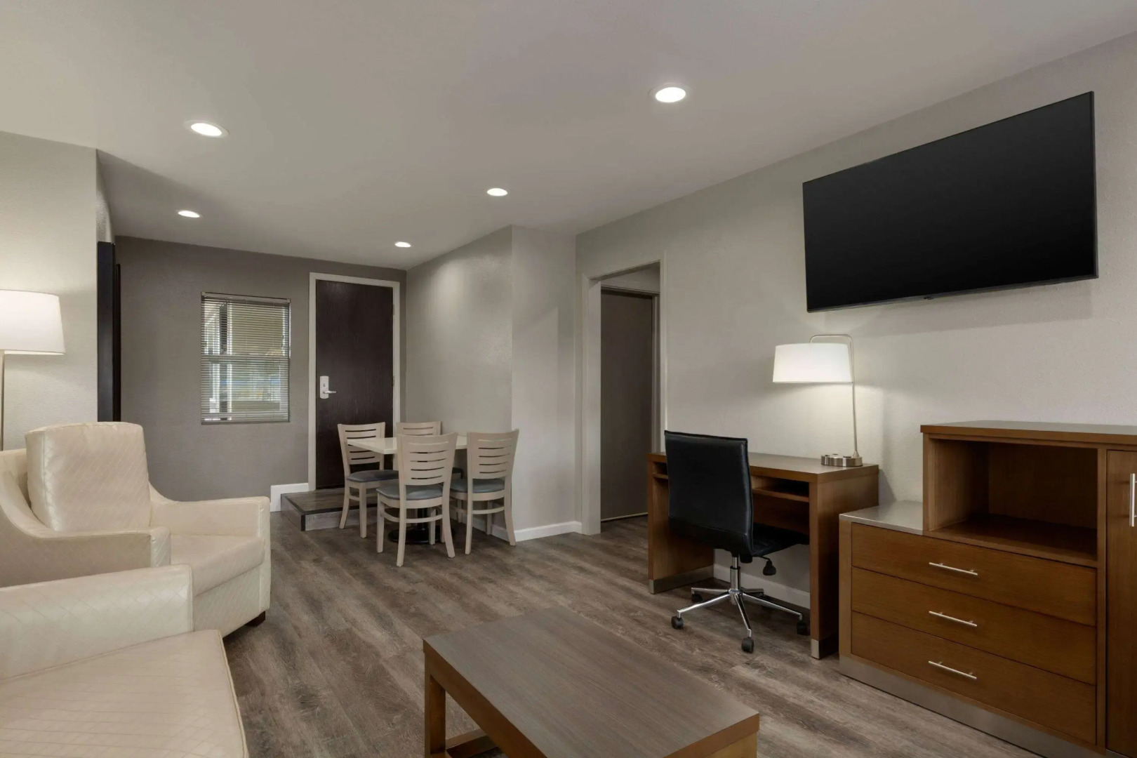 Super 8 by Wyndham Eureka